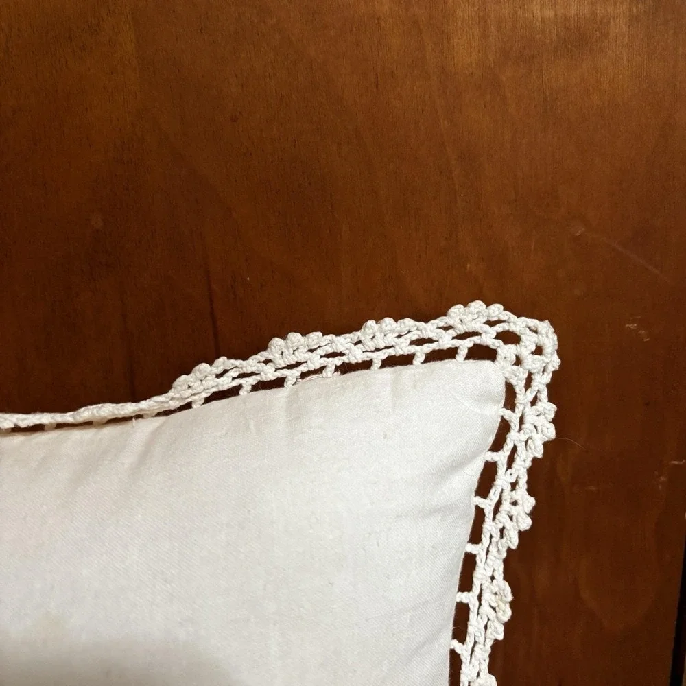 Vtg Ivory Embroidered Crochet Throw Pillow 15